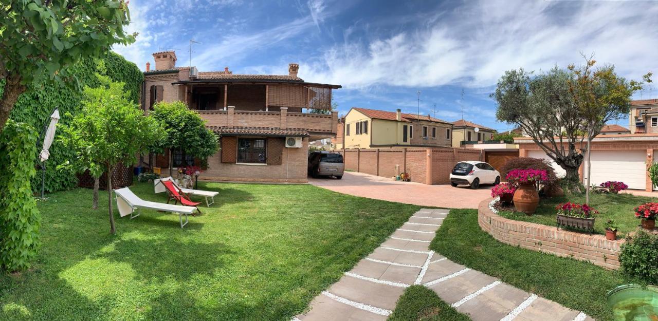 Villa Oasi Ferrara Exterior foto
